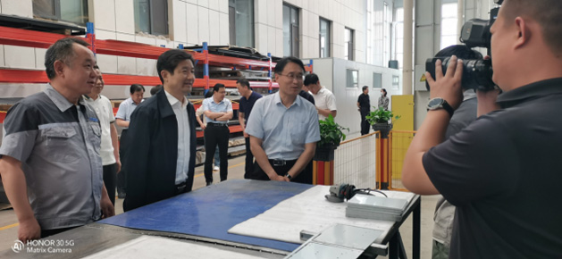 章丘區(qū)委領導一行蒞臨濟南銳拓科技有限公司指導工作 章丘區(qū)委領導一行蒞臨濟南銳拓科技有限公司指導工作
